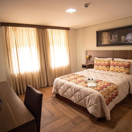 Padom Business Hotel Bragança Paulista Exteriér fotografie