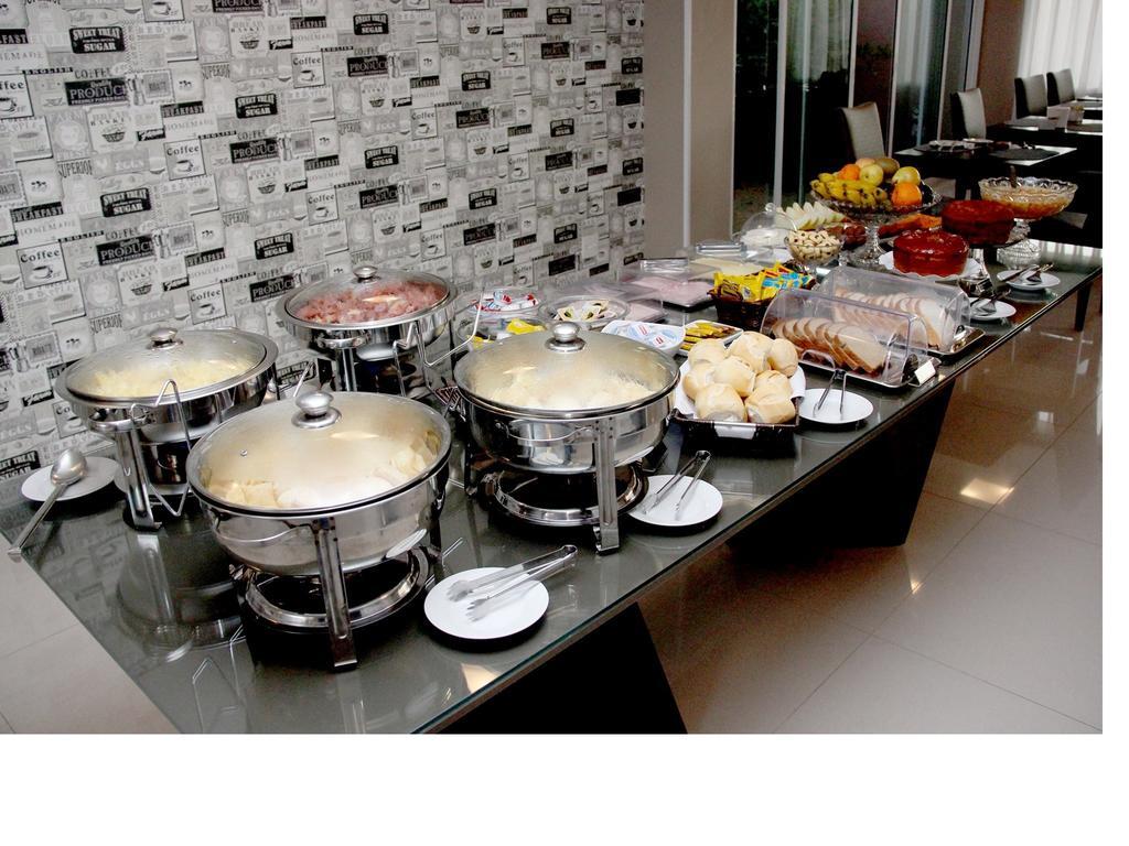 Padom Business Hotel Bragança Paulista Exteriér fotografie