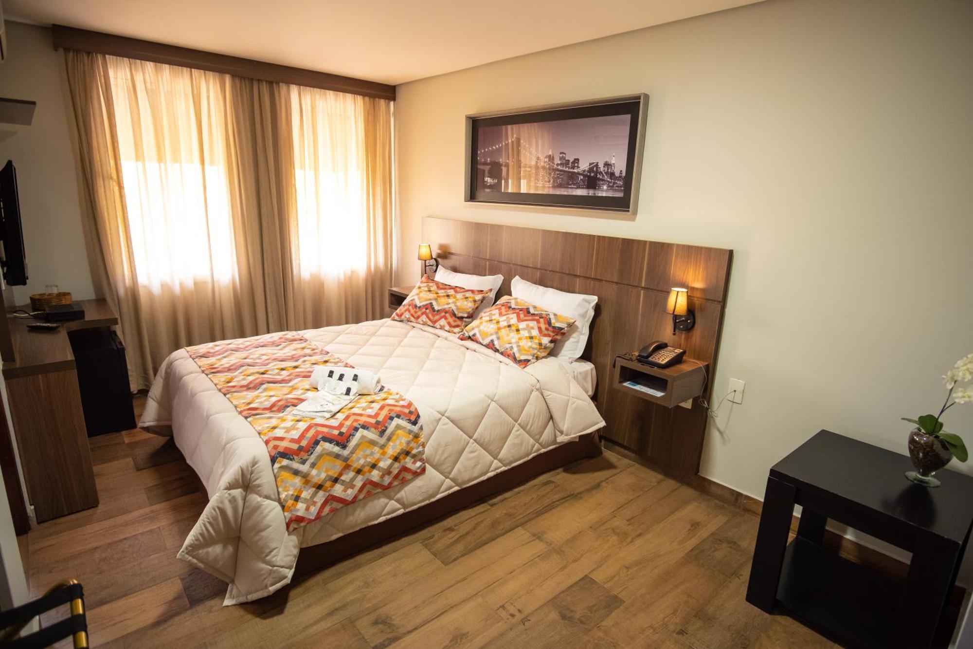 Padom Business Hotel Bragança Paulista Exteriér fotografie