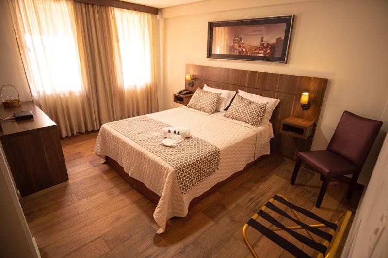 Padom Business Hotel Bragança Paulista Exteriér fotografie