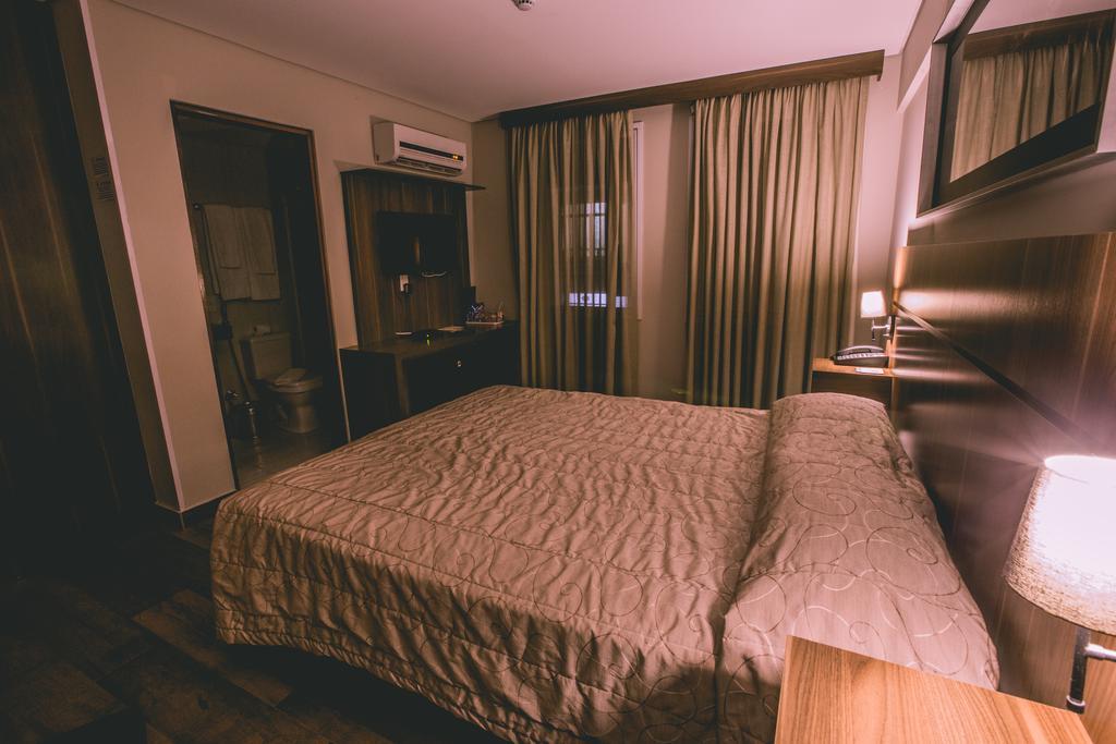 Padom Business Hotel Bragança Paulista Pokoj fotografie