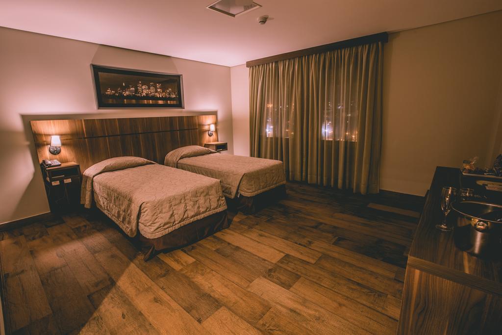 Padom Business Hotel Bragança Paulista Pokoj fotografie