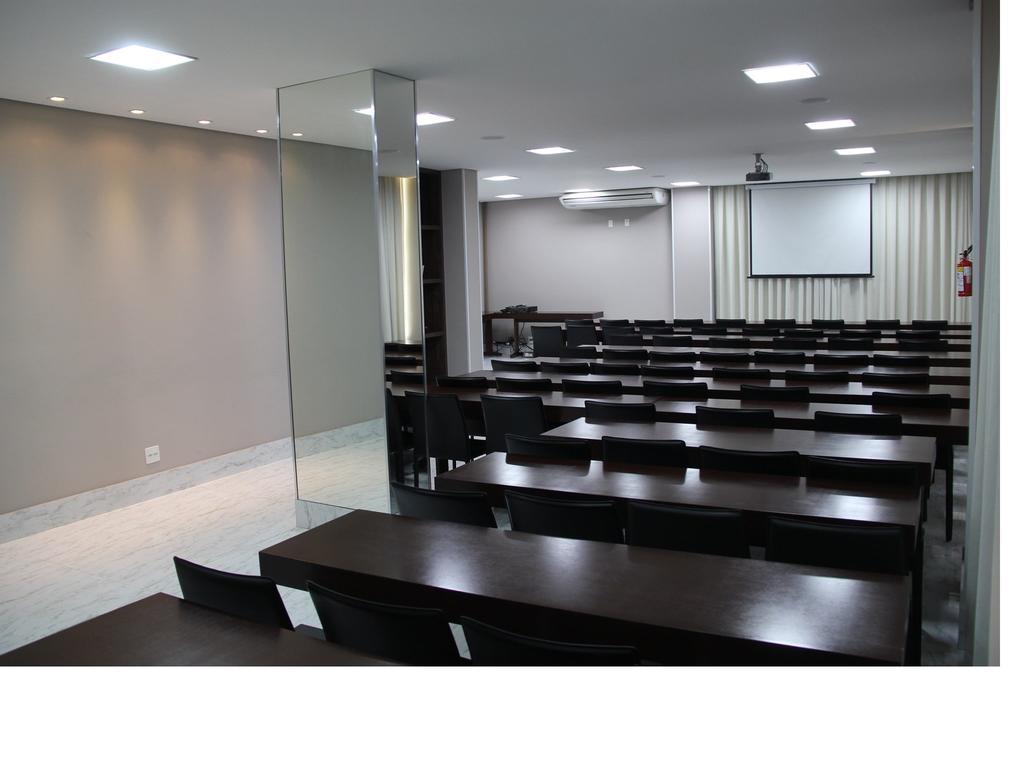 Padom Business Hotel Bragança Paulista Exteriér fotografie