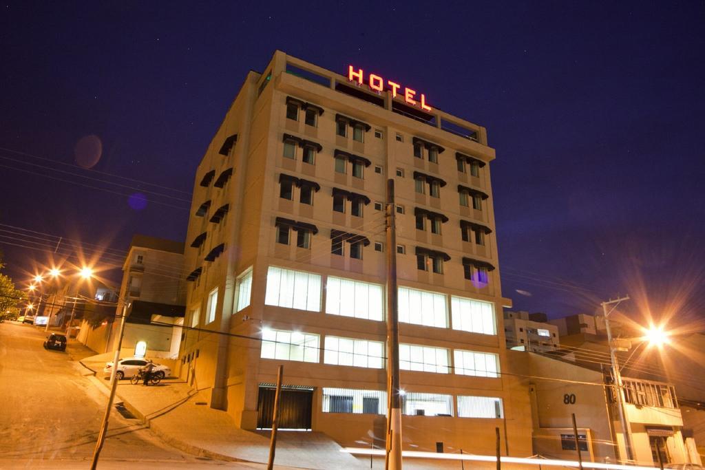 Padom Business Hotel Bragança Paulista Exteriér fotografie