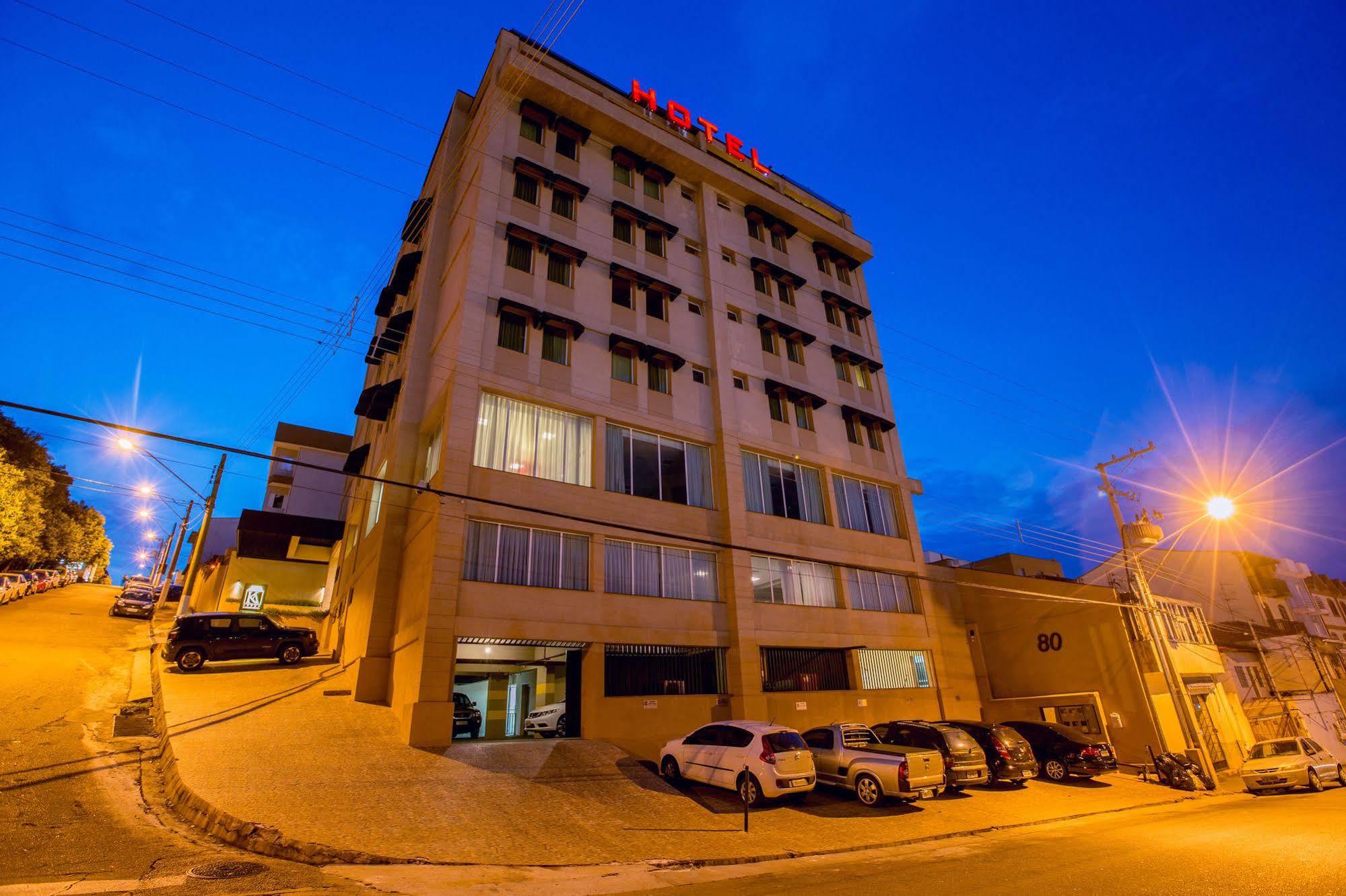 Padom Business Hotel Bragança Paulista Exteriér fotografie